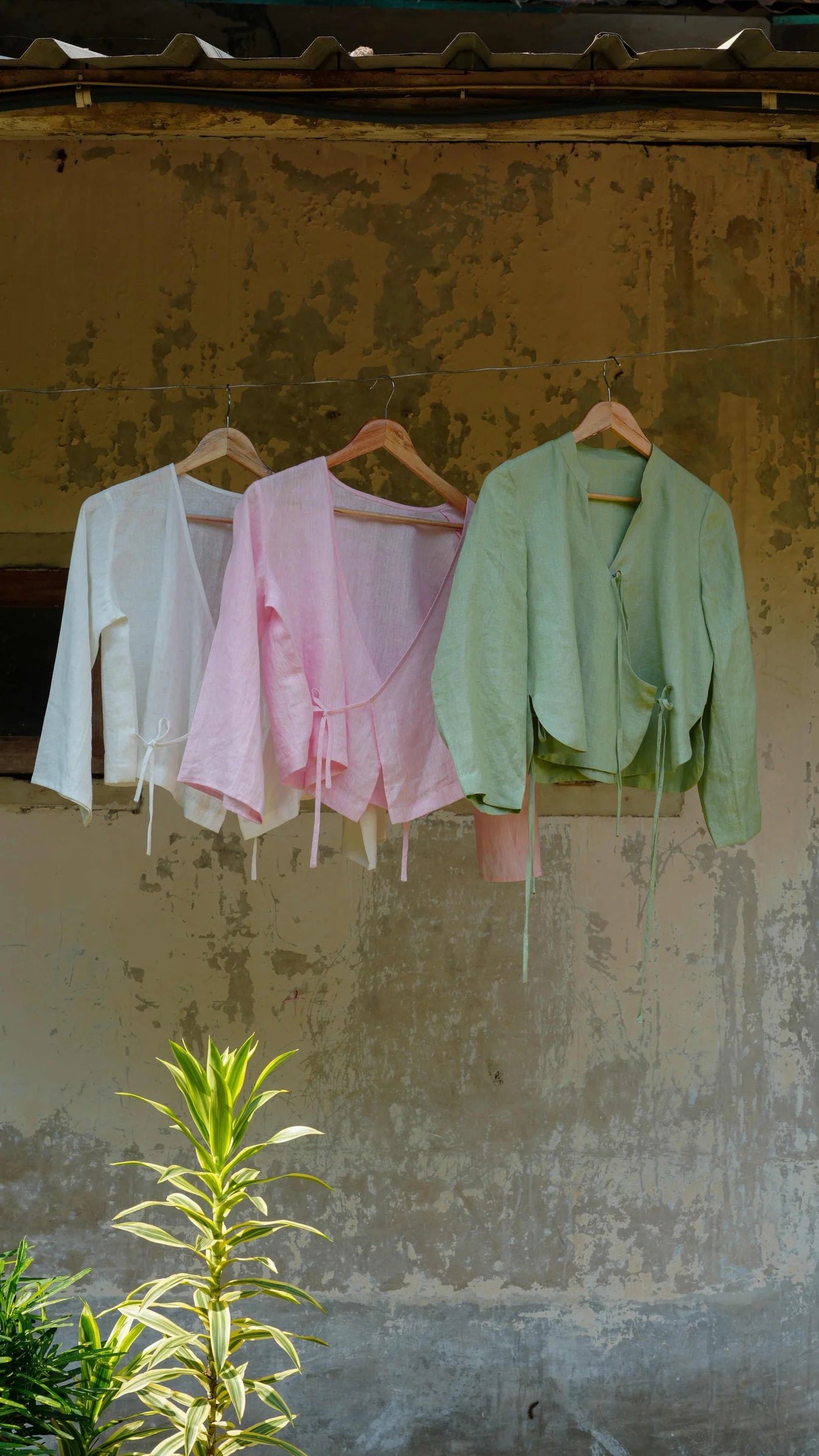 Burrito wrap linen shirt