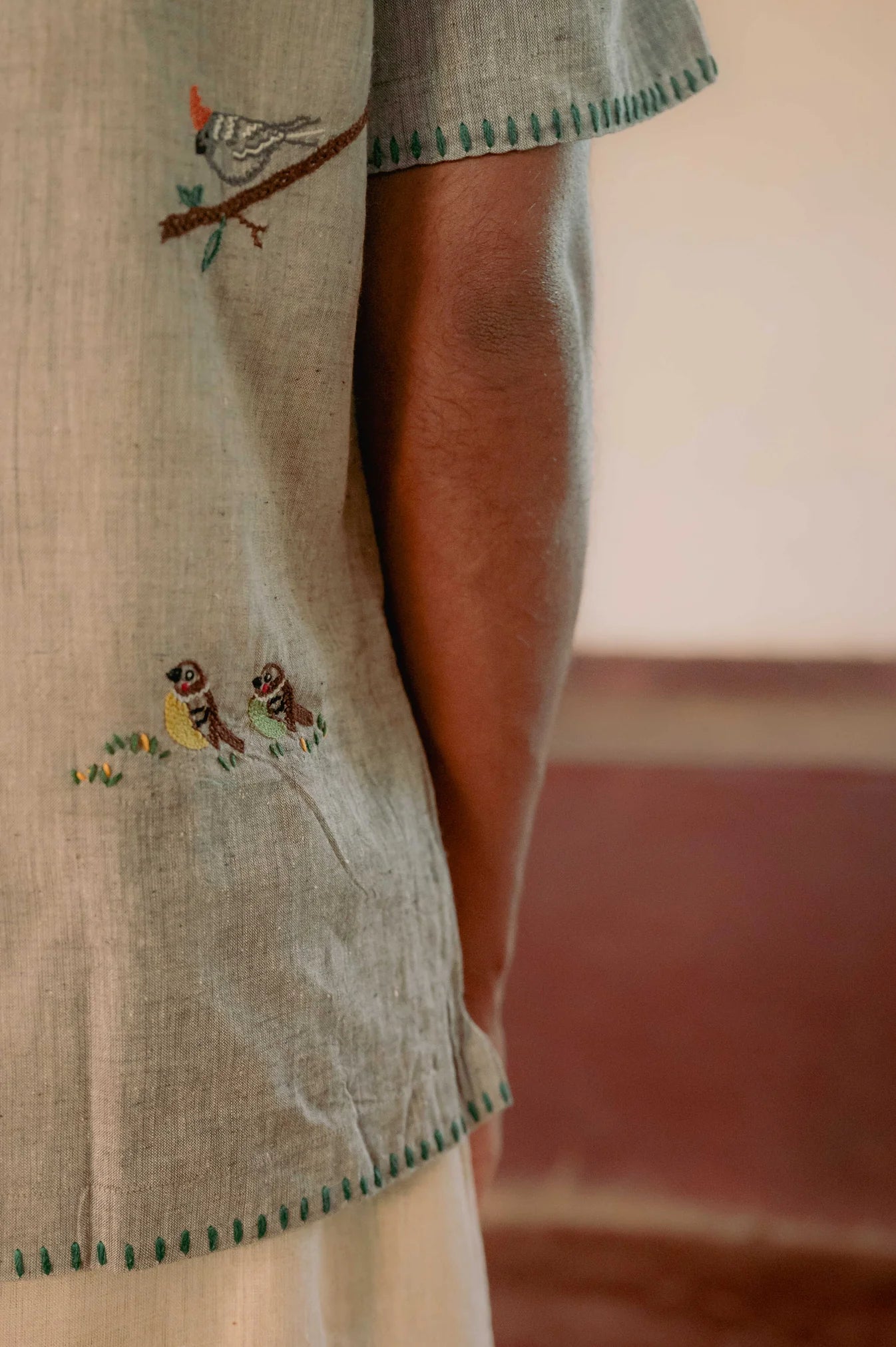 It’s not a bird cotton shirt